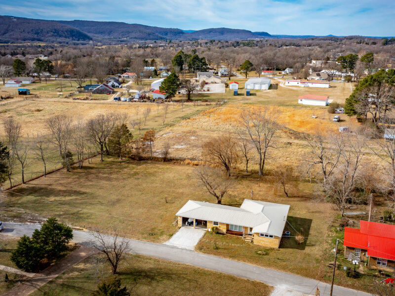 CHOICE LOT IN MOUNTAIN VIEW, ARKANSAS