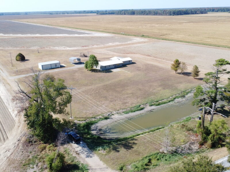 Premier Monroe County Hunting Lodge